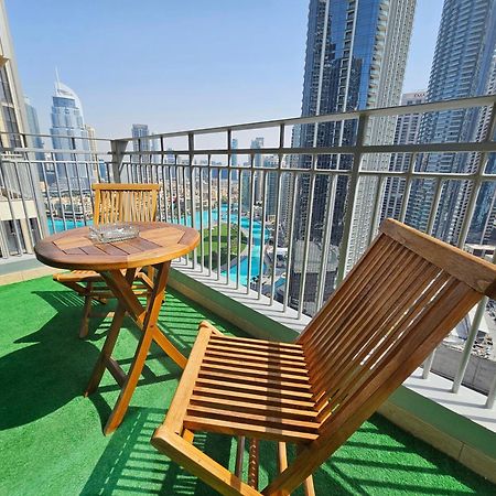 Trinity Holiday Homes - Standpoint Tower Downtown ดูไบ ภายนอก รูปภาพ
