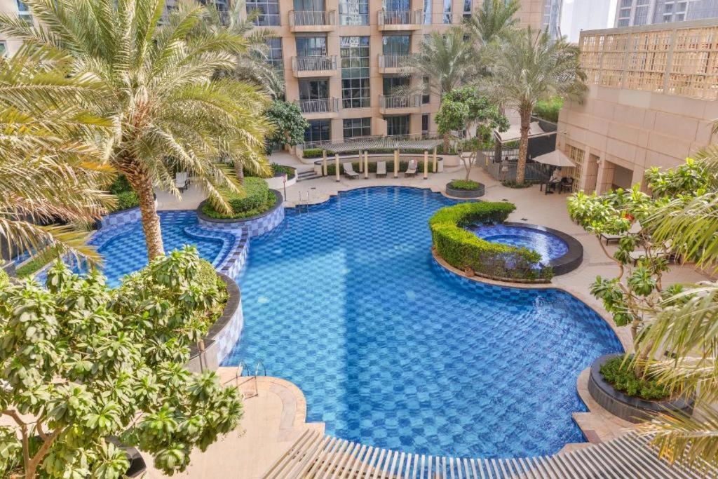 Trinity Holiday Homes - Standpoint Tower Downtown ดูไบ ภายนอก รูปภาพ